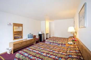 Lakeside Motel Lake Delton ภายนอก รูปภาพ